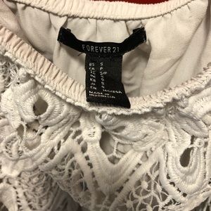 Forever 21 White flowey lace crop top